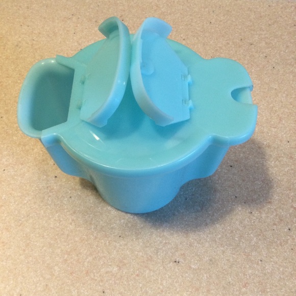 Tupperware Kitchen Vintage Tupperware Sugar Dispenser Poshmark